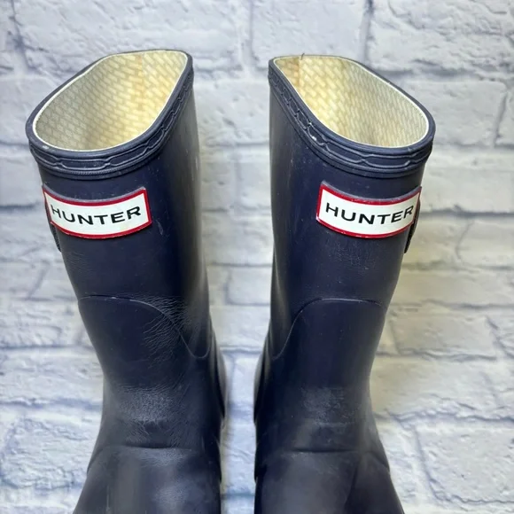 Hunter Women's Original Short Boot Navy Womens 7 Mens 6 Rain Boots Waterproof - Picture 3 of 11